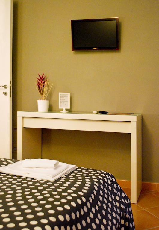 Bed And Breakfast Charming House Barletta Exterior foto