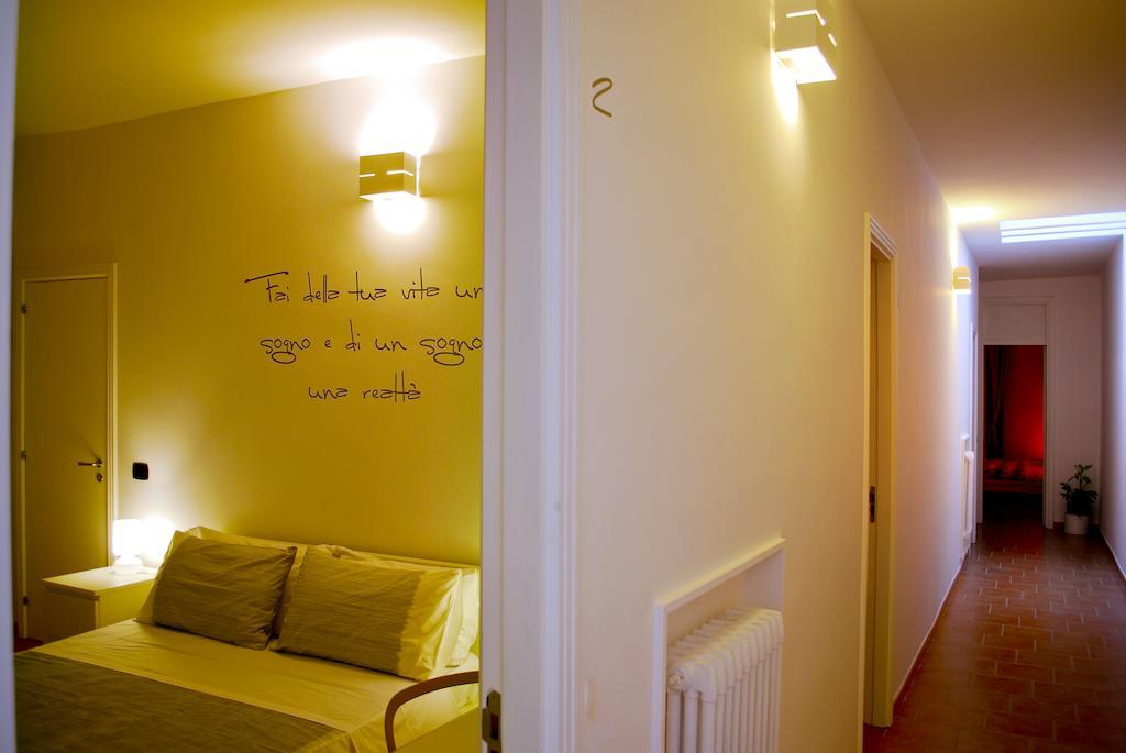 Bed And Breakfast Charming House Barletta Zimmer foto