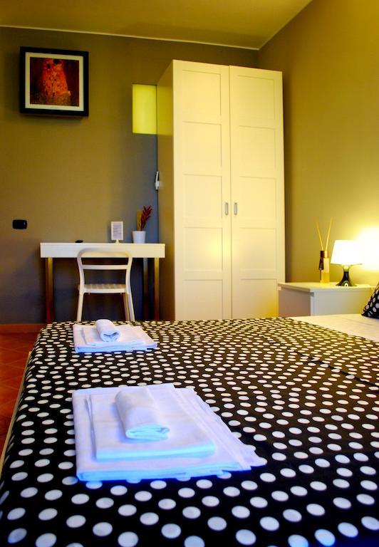 Bed And Breakfast Charming House Barletta Zimmer foto