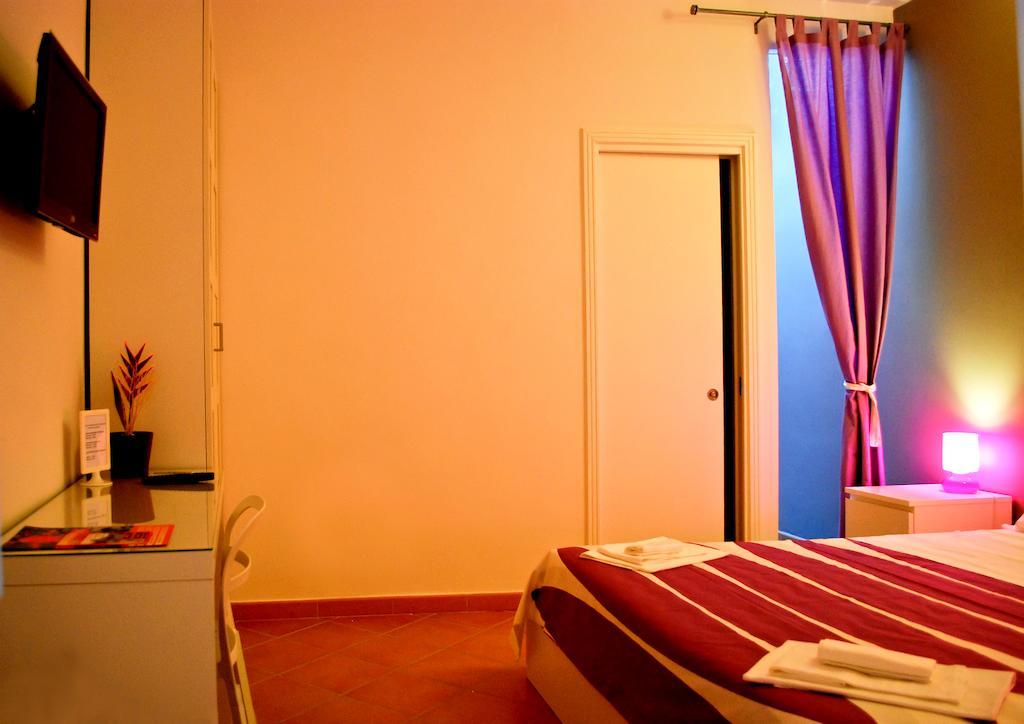 Bed And Breakfast Charming House Barletta Zimmer foto